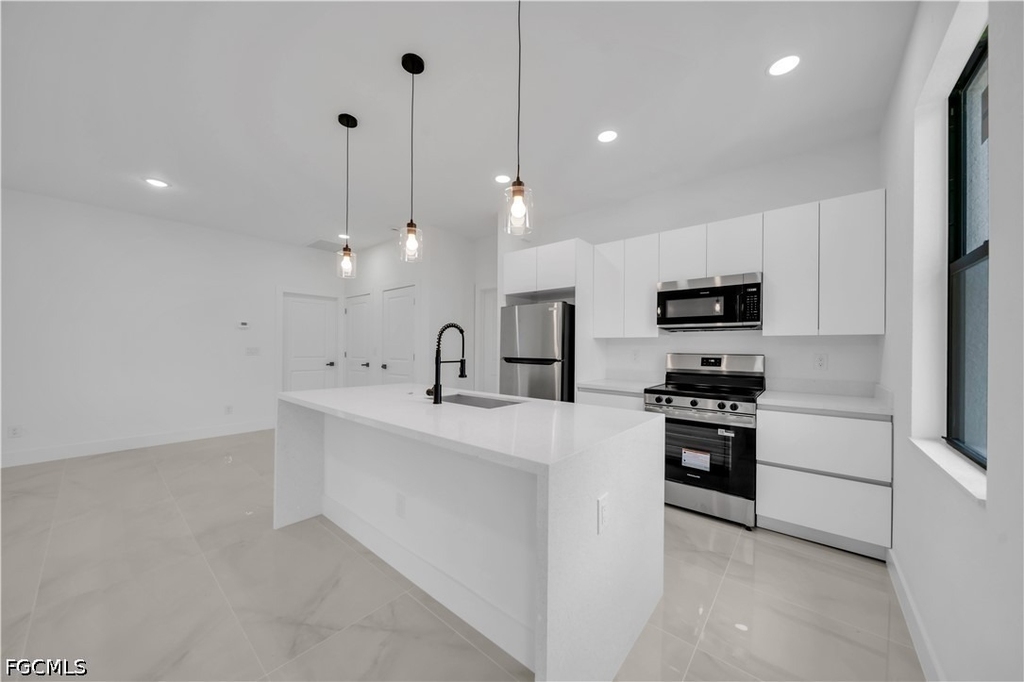 2509 50th Street W - Photo 15