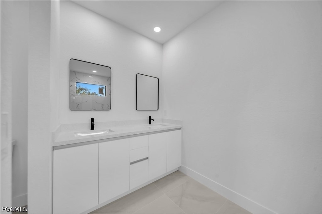 2509 50th Street W - Photo 21