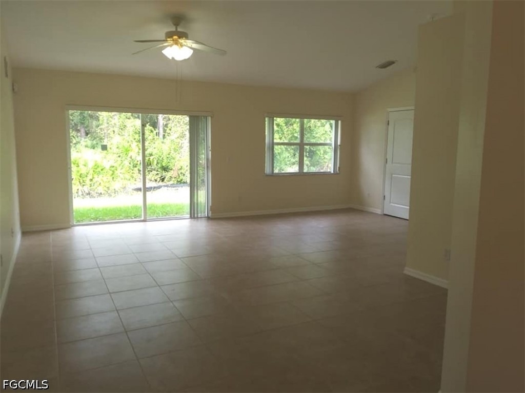5546 Beck Street - Photo 1