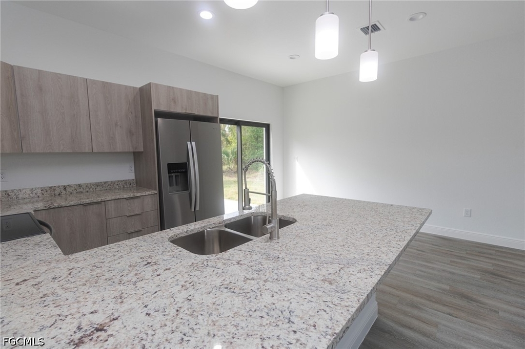 8009 Cod Court - Photo 5
