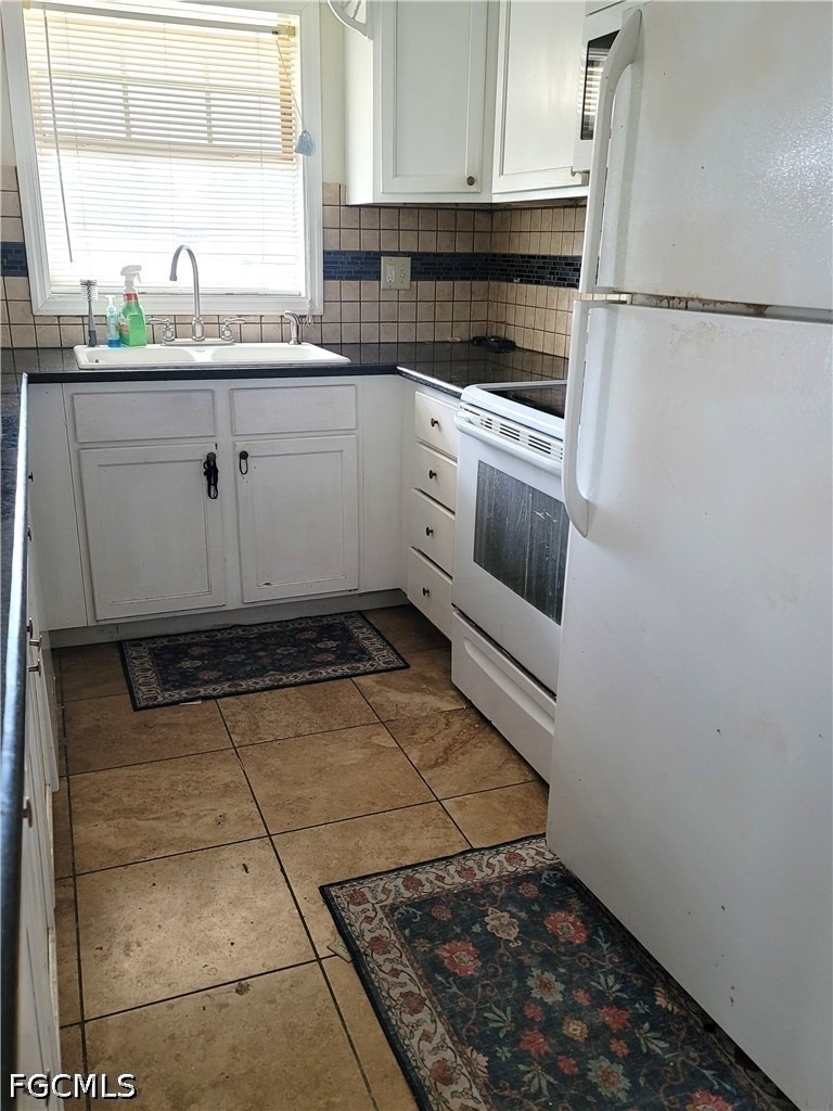 2931 Grand Avenue - Photo 1