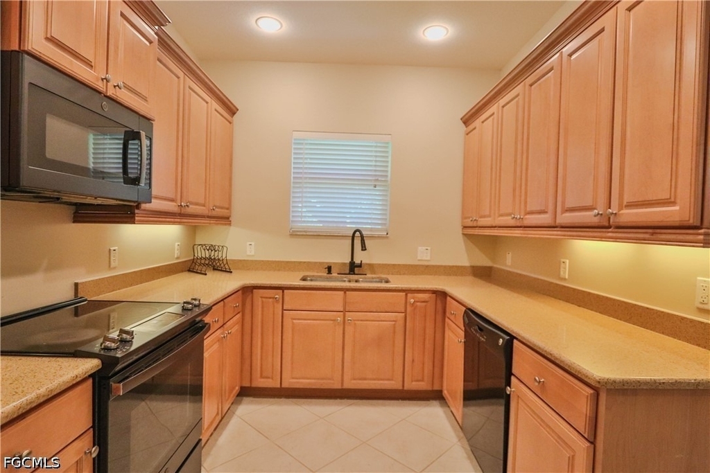 4341 Lazio Way - Photo 7