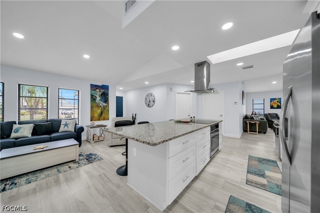 299 Rotonda Circle - Photo 5