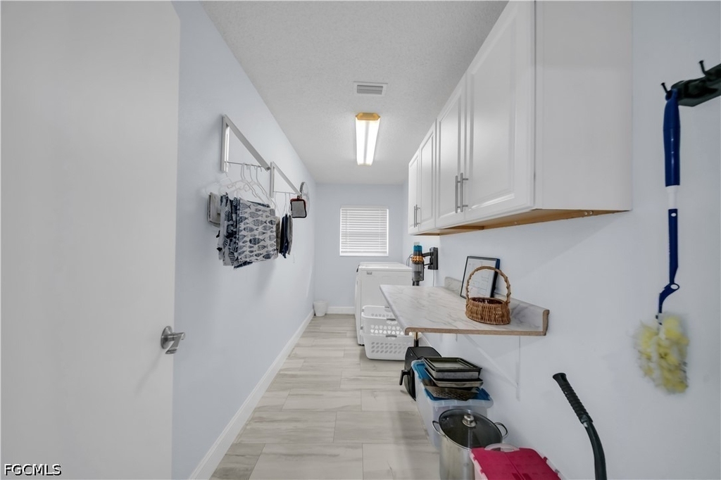 299 Rotonda Circle - Photo 3