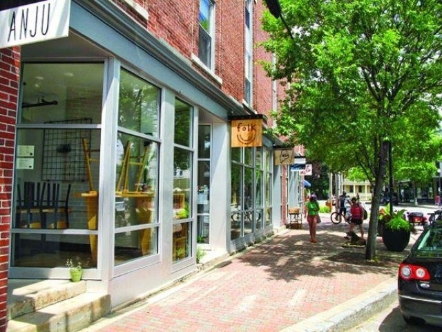 7 Wallingford - Photo 0
