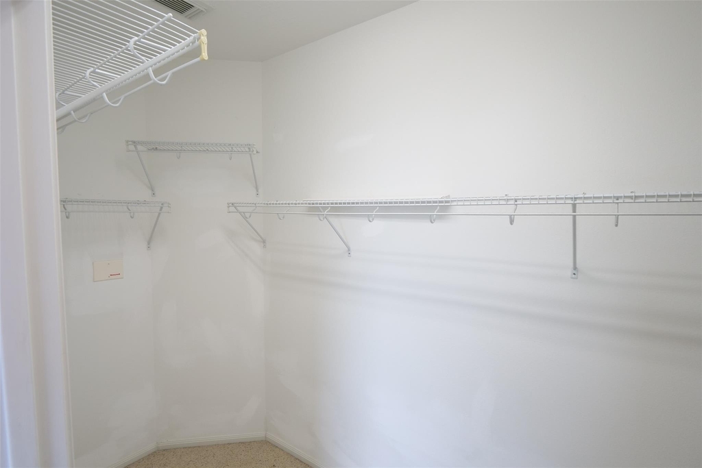 3827 Pine Forest Green Boulevard - Photo 32