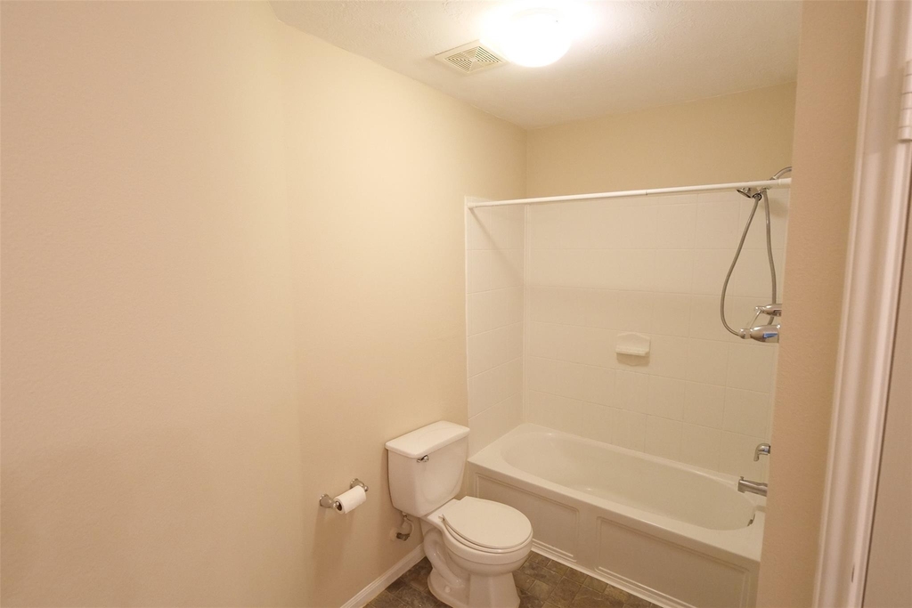 3827 Pine Forest Green Boulevard - Photo 23