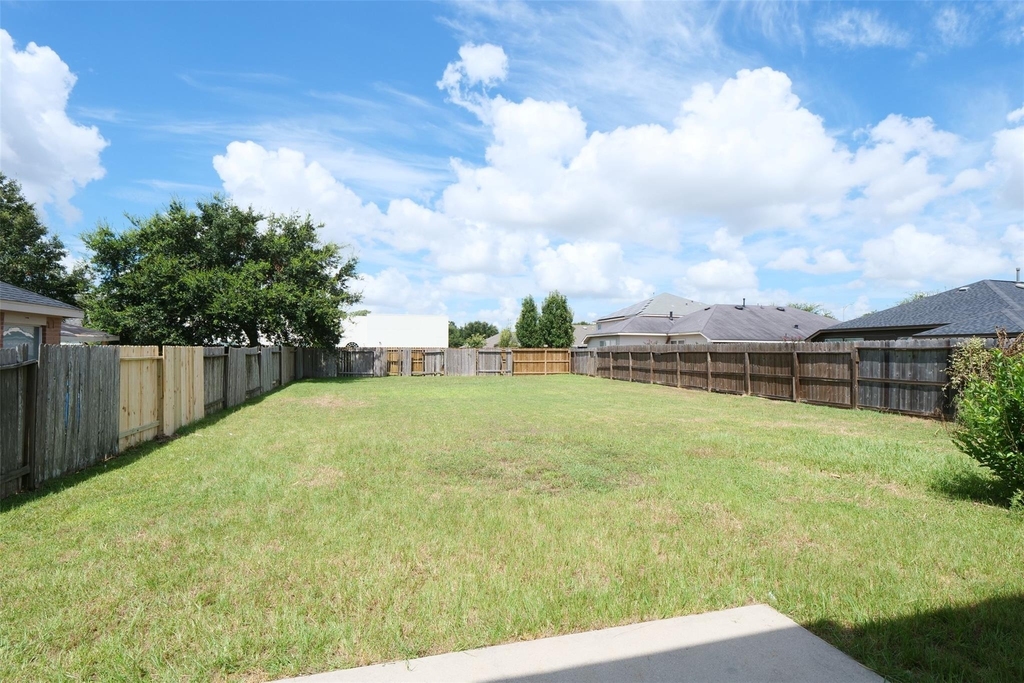 3827 Pine Forest Green Boulevard - Photo 33