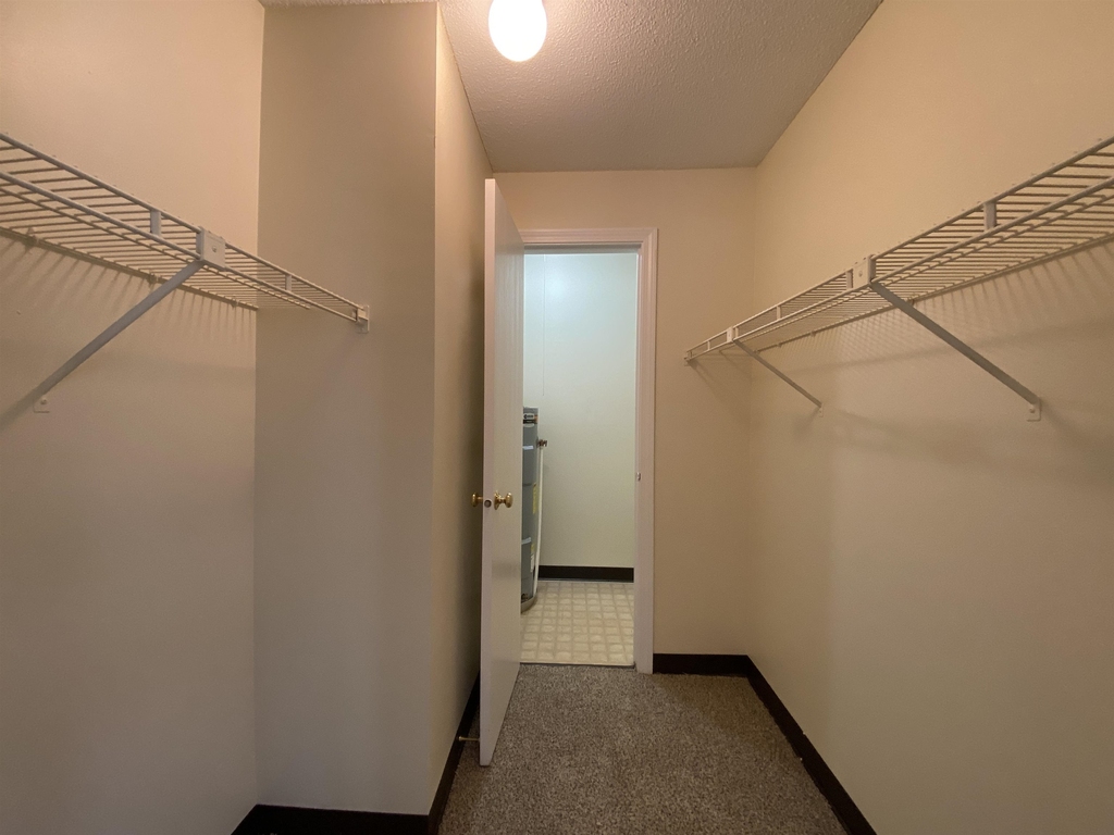 119 Eastern - Photo 27