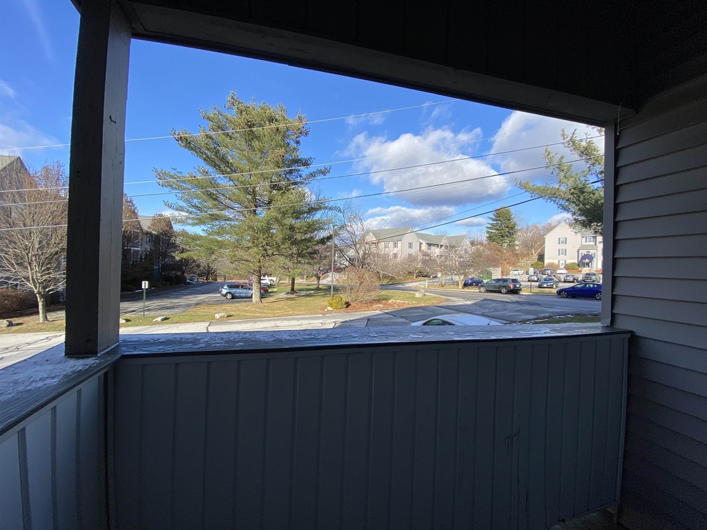 119 Eastern - Photo 17