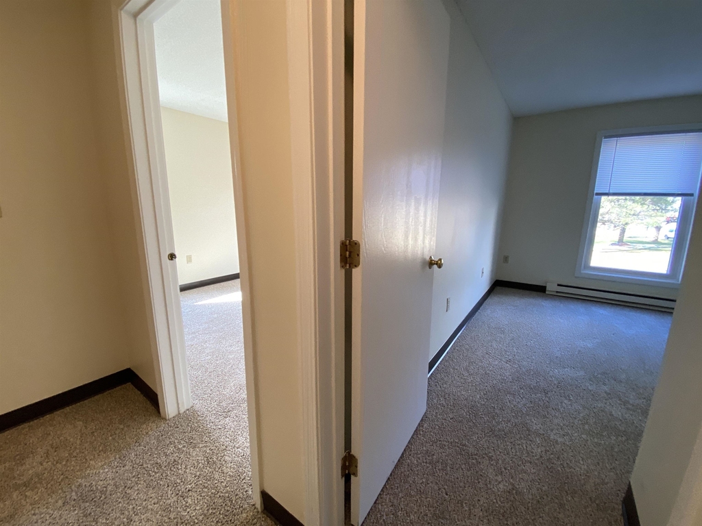 119 Eastern - Photo 21