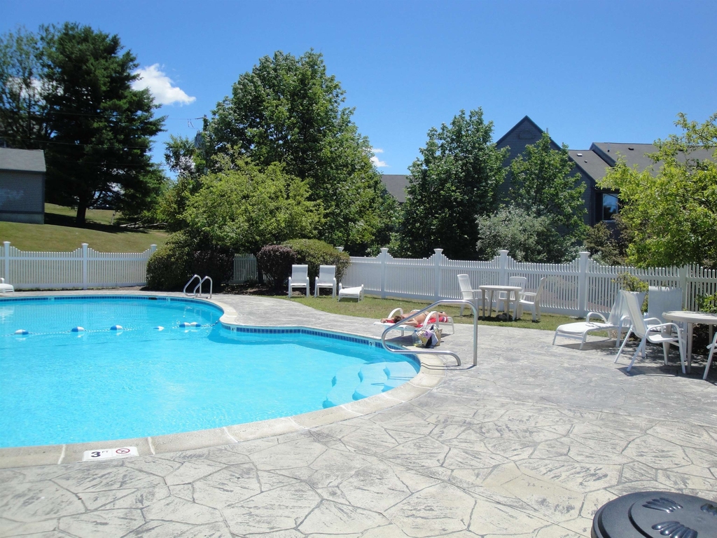 119 Eastern - Photo 41