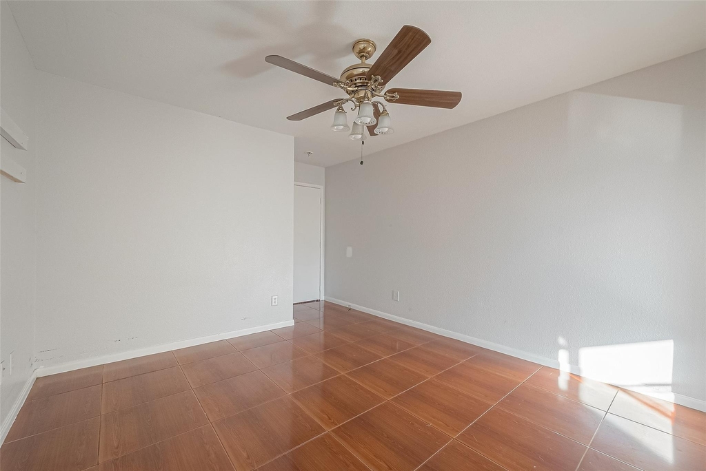 9407 Demsey Mill Drive - Photo 26