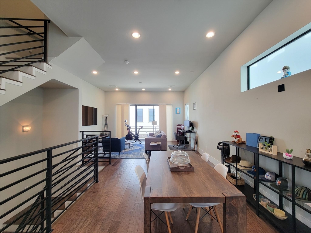 5709 Larkin Street - Photo 34