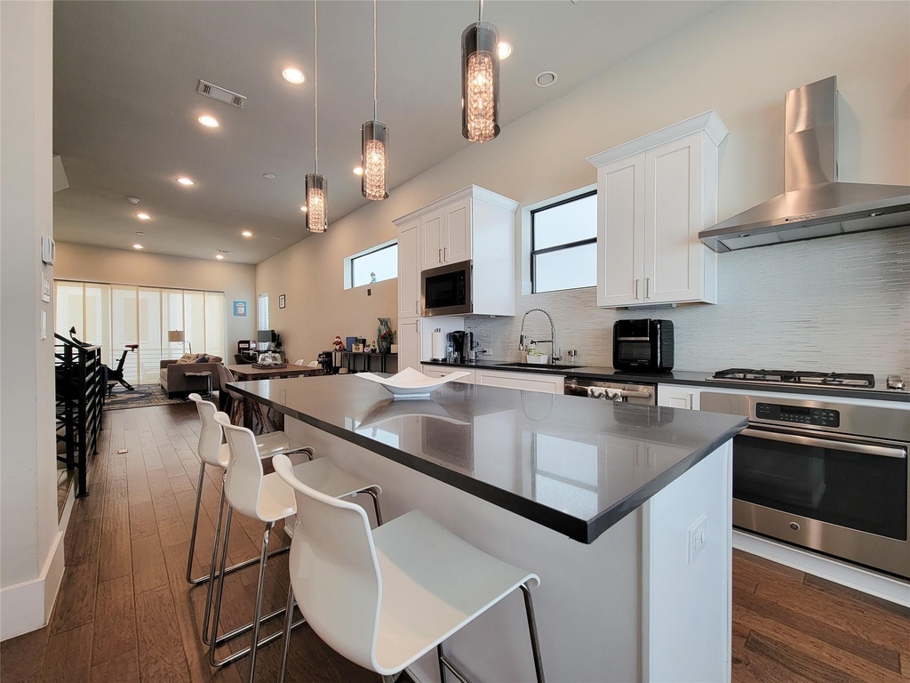 5709 Larkin Street - Photo 27