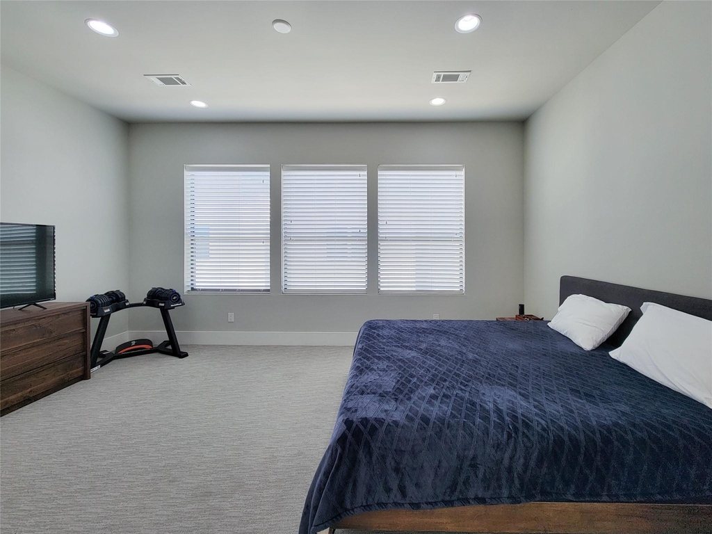 5709 Larkin Street - Photo 38