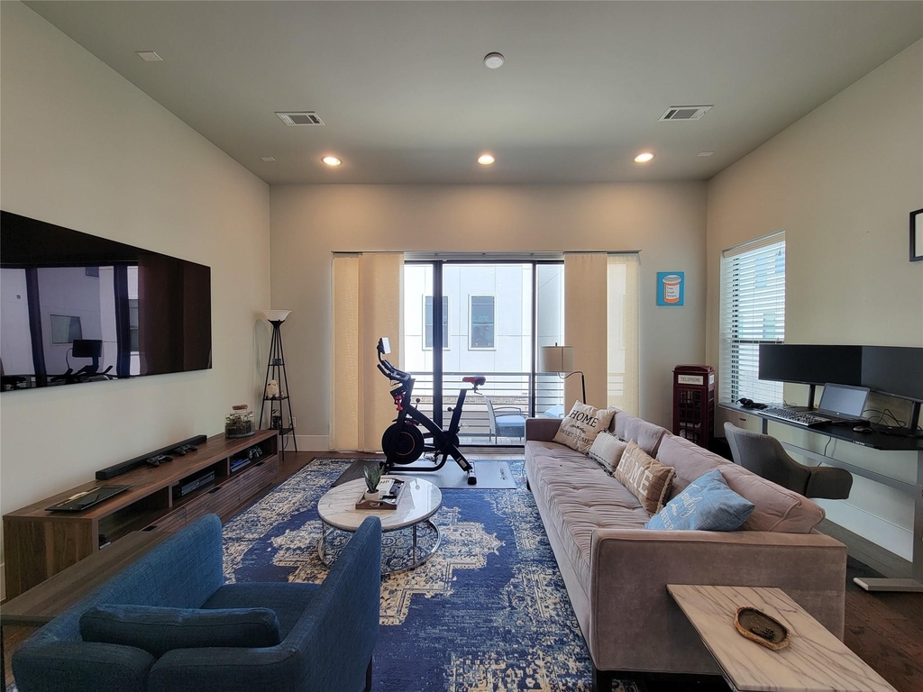 5709 Larkin Street - Photo 32