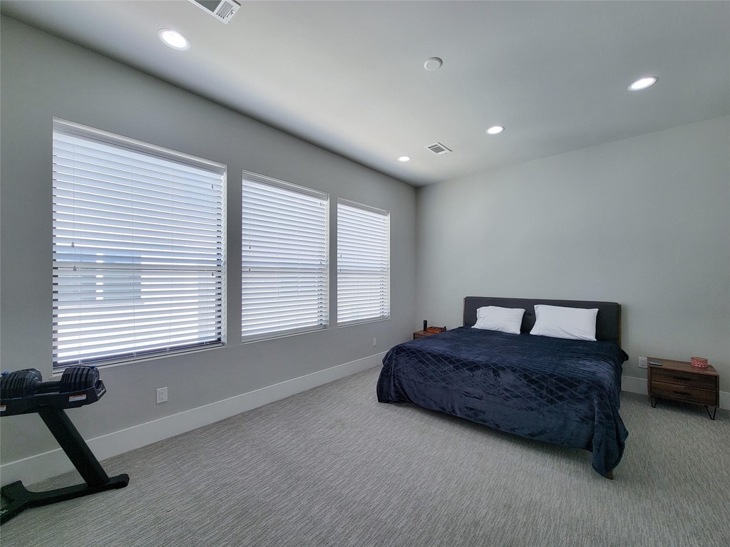 5709 Larkin Street - Photo 37