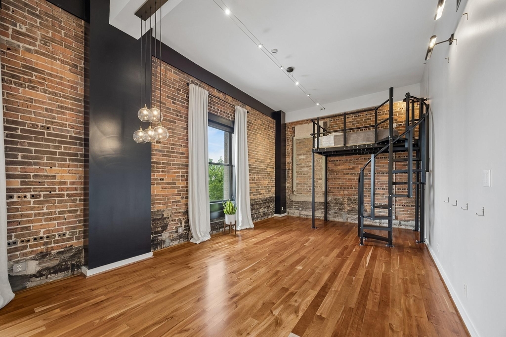 915 Franklin Street - Photo 6