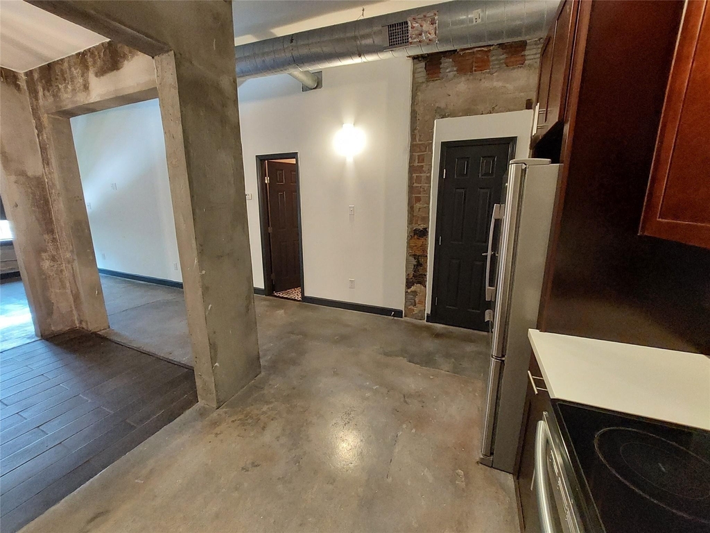 6819 Avenue C - Photo 7