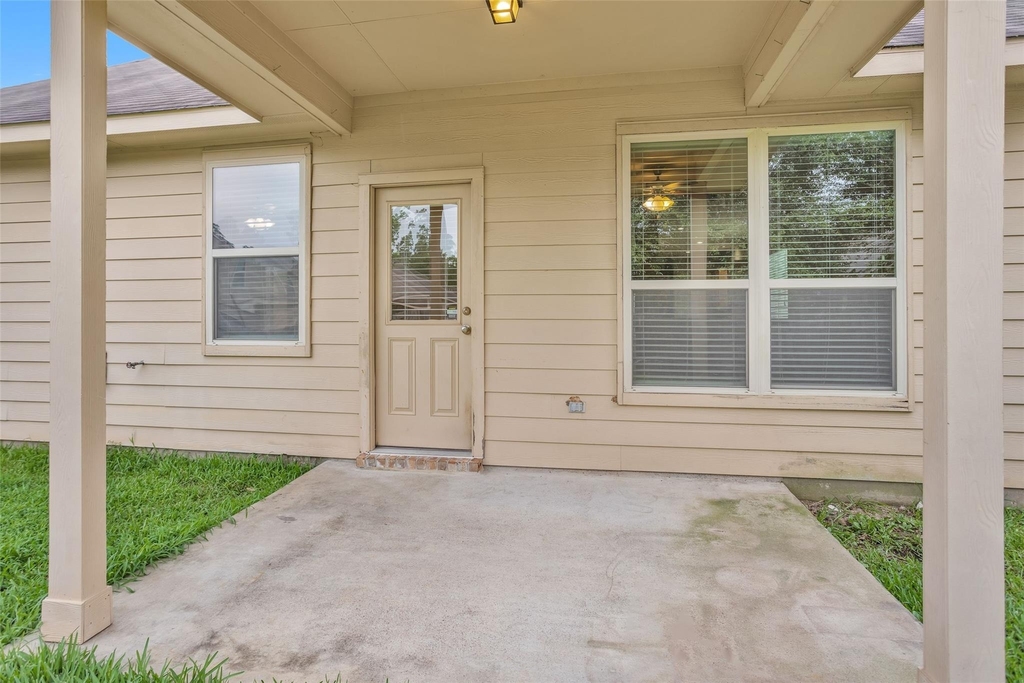 9419 Elliotts Court - Photo 40