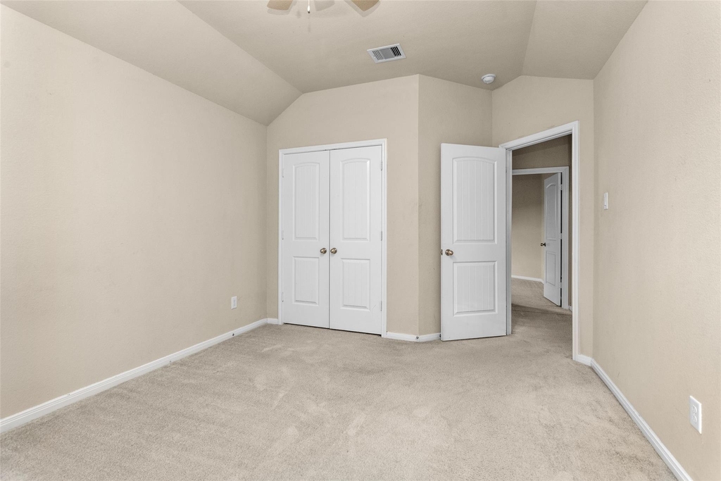 9419 Elliotts Court - Photo 36