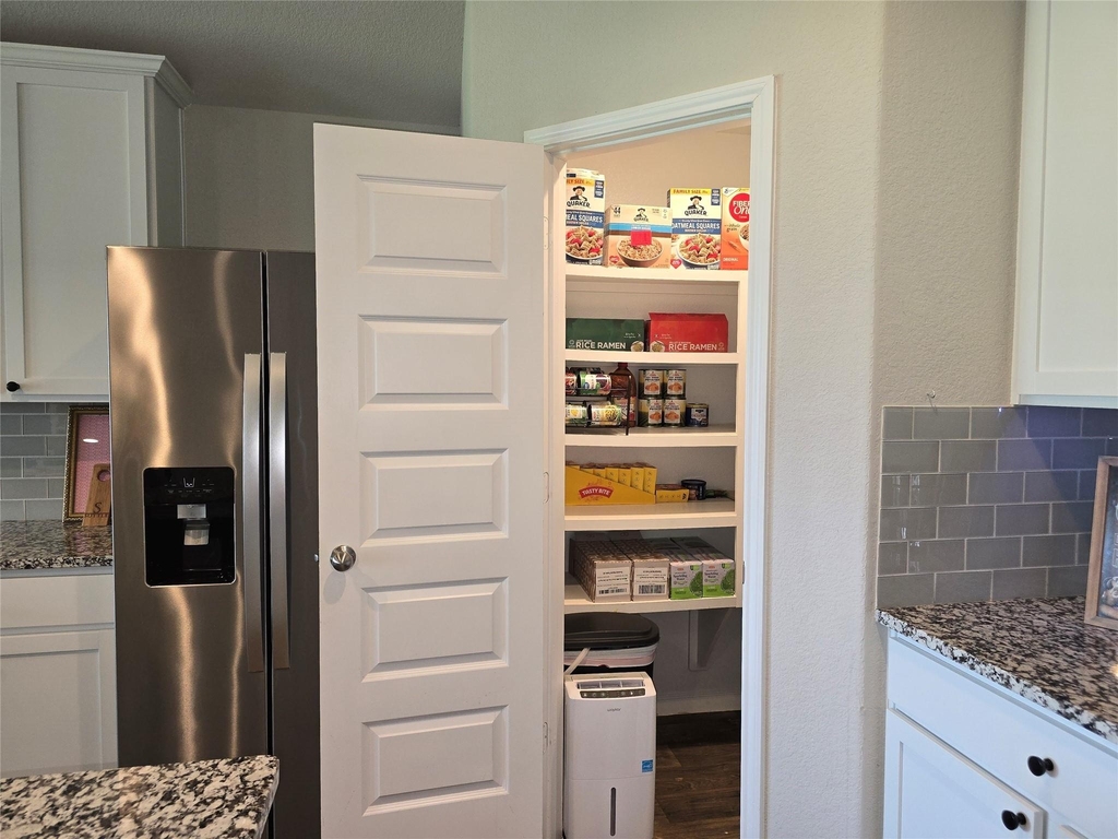 519 Kickapoo Drive - Photo 7