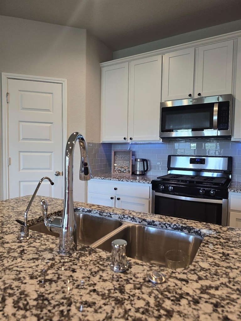 519 Kickapoo Drive - Photo 5