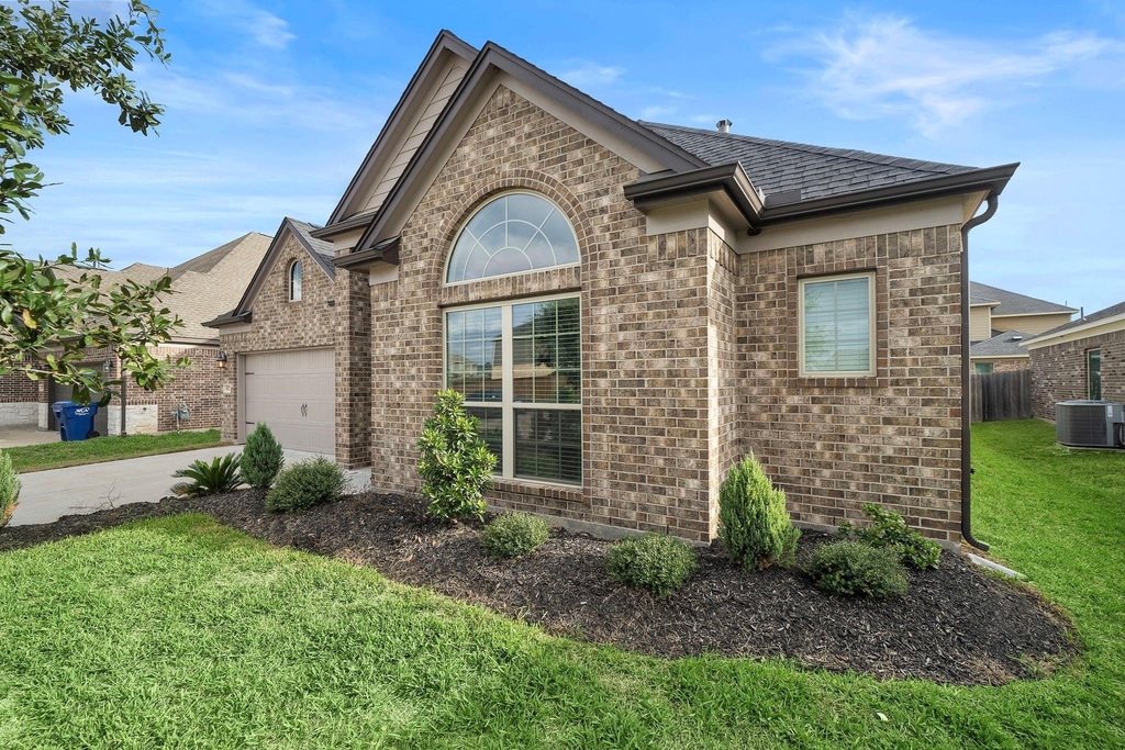 4923 Windy Poplar Trl Trail - Photo 1