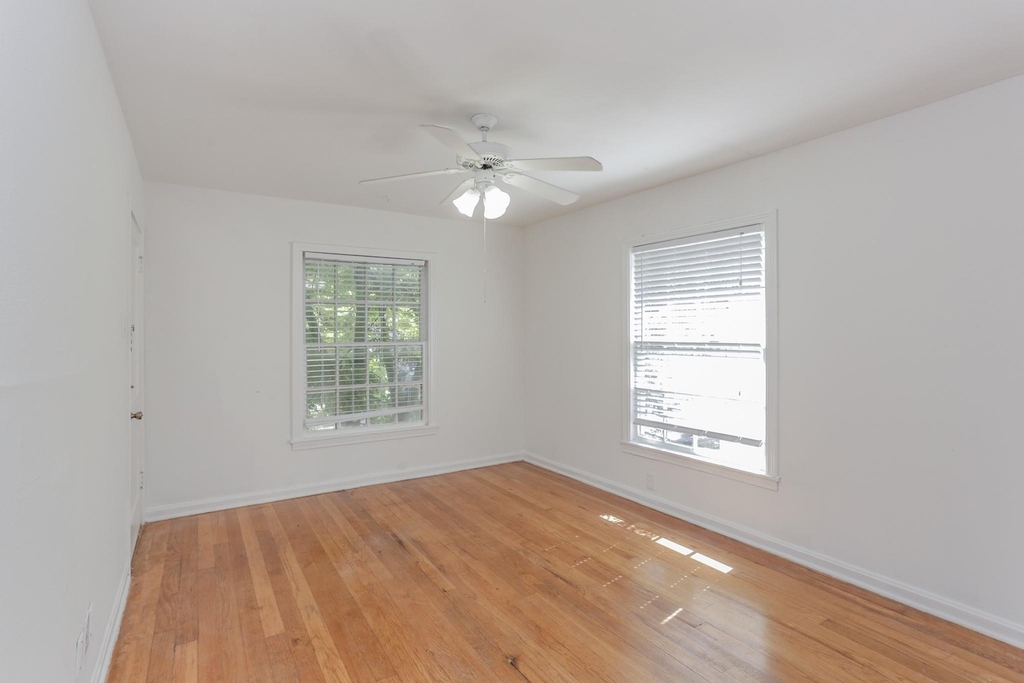 1828 W Main Street - Photo 8