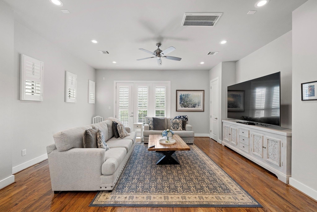 2509 Garrow Street - Photo 5