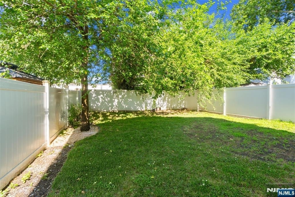 17 Cottage - Photo 12