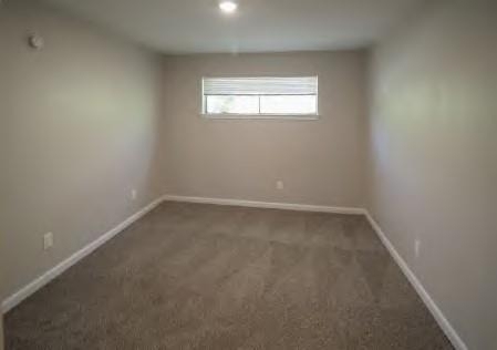 8345 Park Place Boulevard - Photo 2