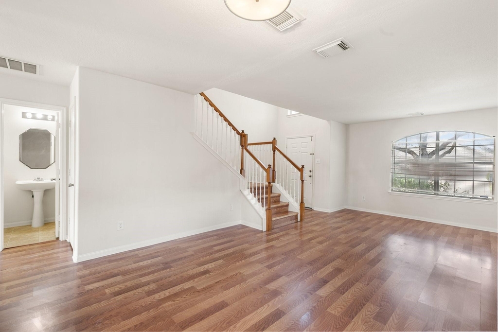 3111 Holly Ranch Drive - Photo 7