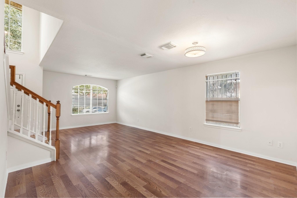 3111 Holly Ranch Drive - Photo 8