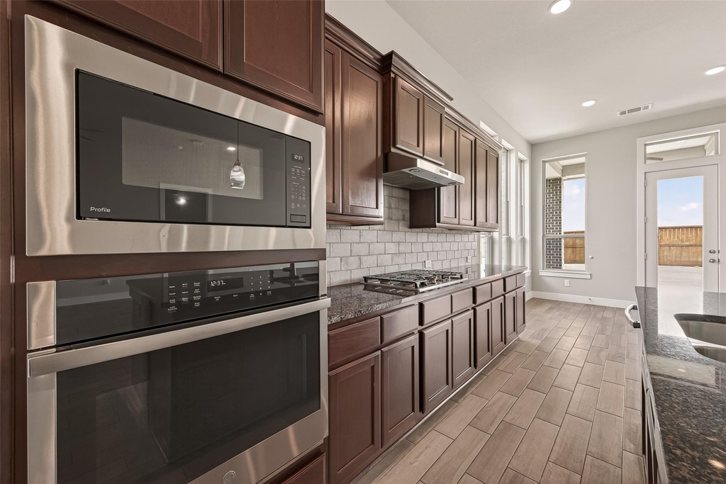2619 Lilac Point Lane - Photo 17