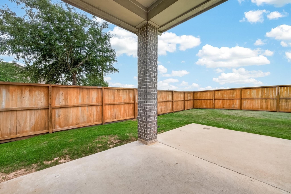 2619 Lilac Point Lane - Photo 45