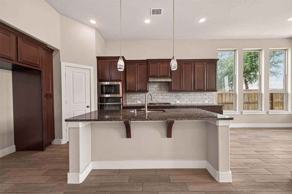 2619 Lilac Point Lane - Photo 19