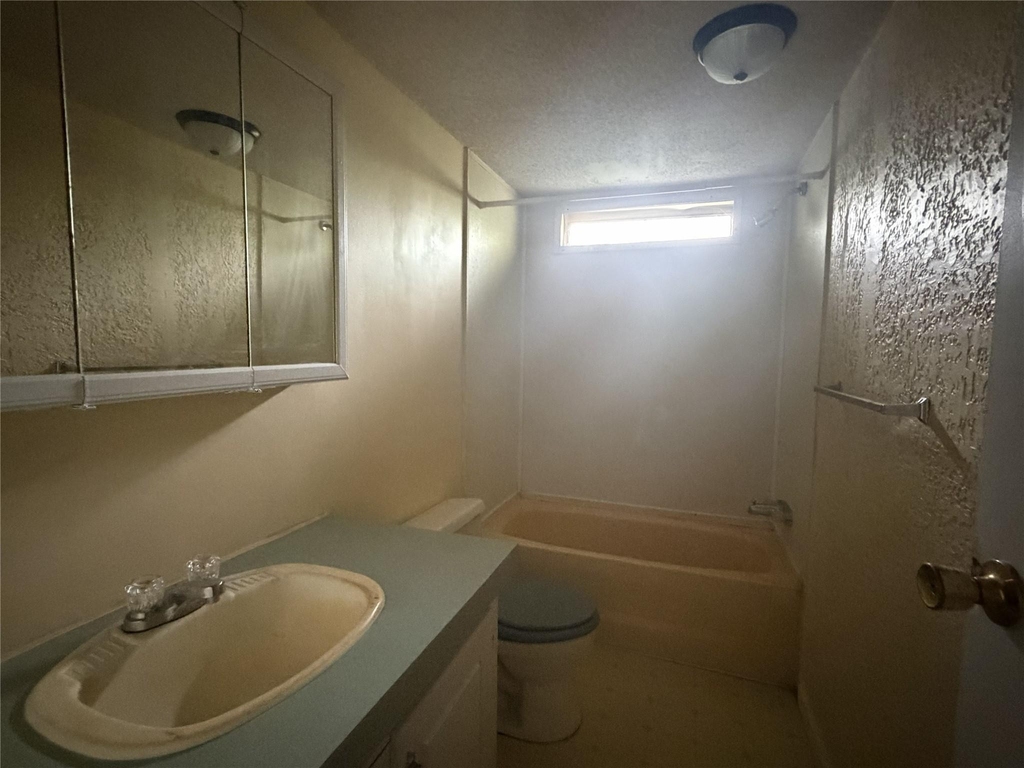 1020 Dr Martin Luther King Jr Drive - Photo 11