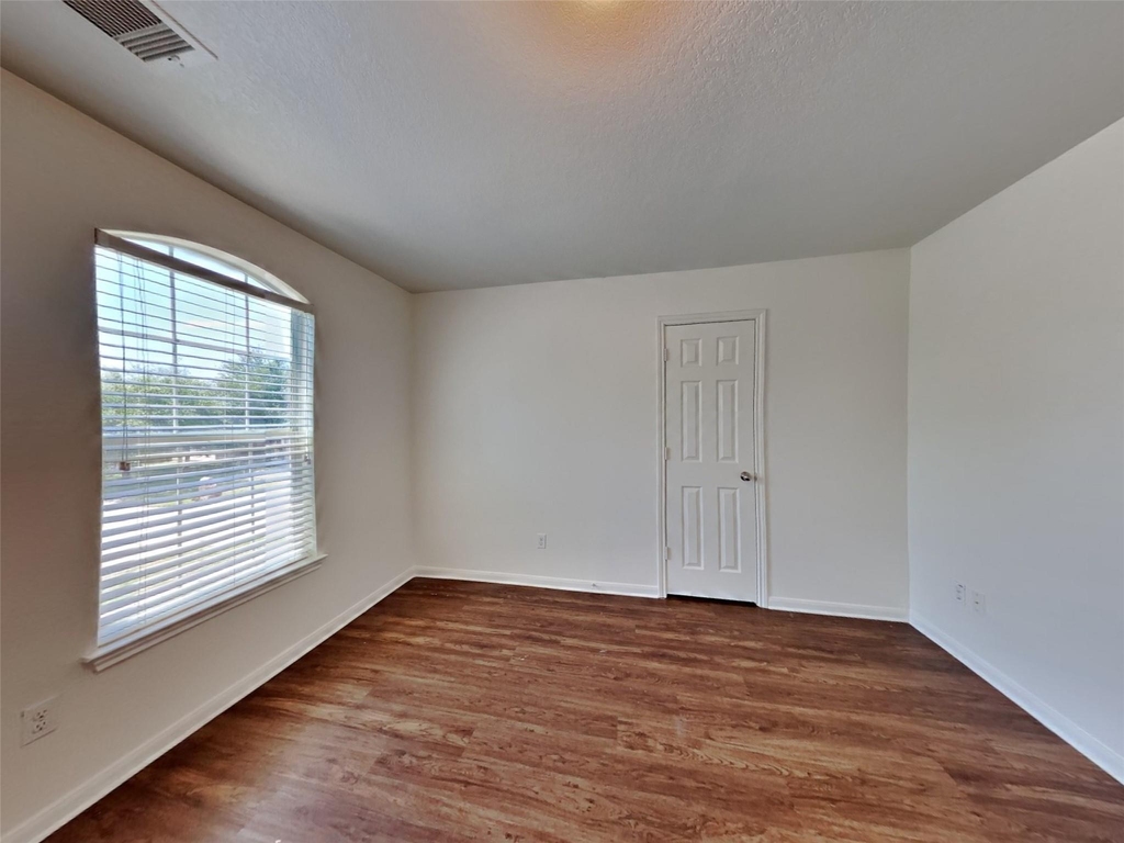 5702 Rocky Trail Drive - Photo 17