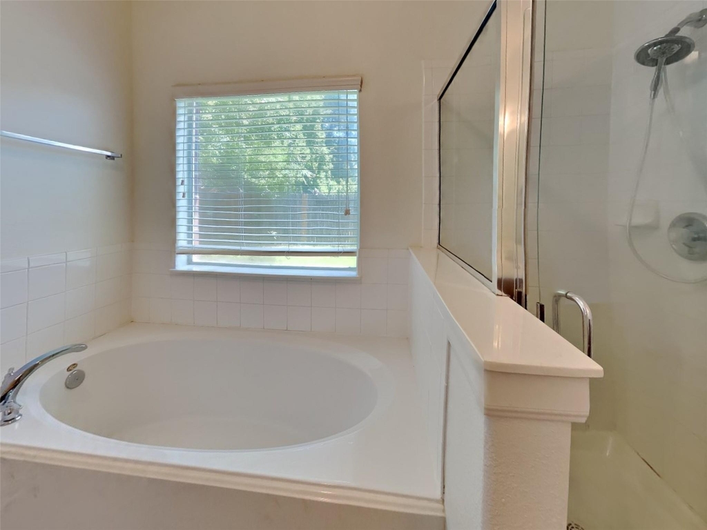 5702 Rocky Trail Drive - Photo 9
