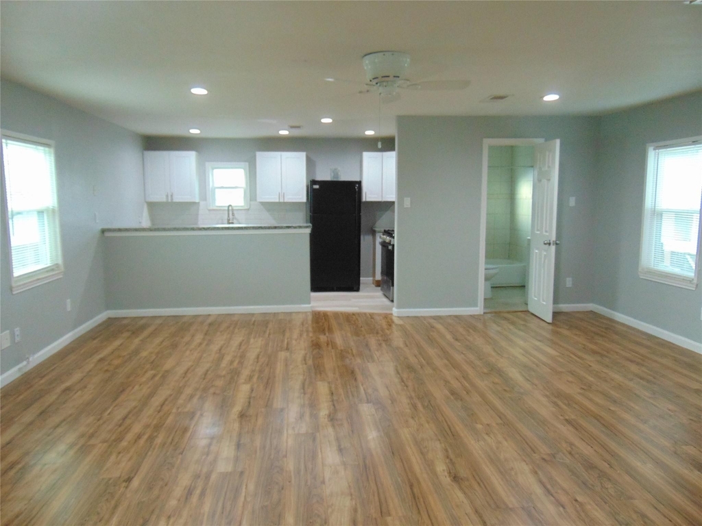 118 14th Street - Photo 5