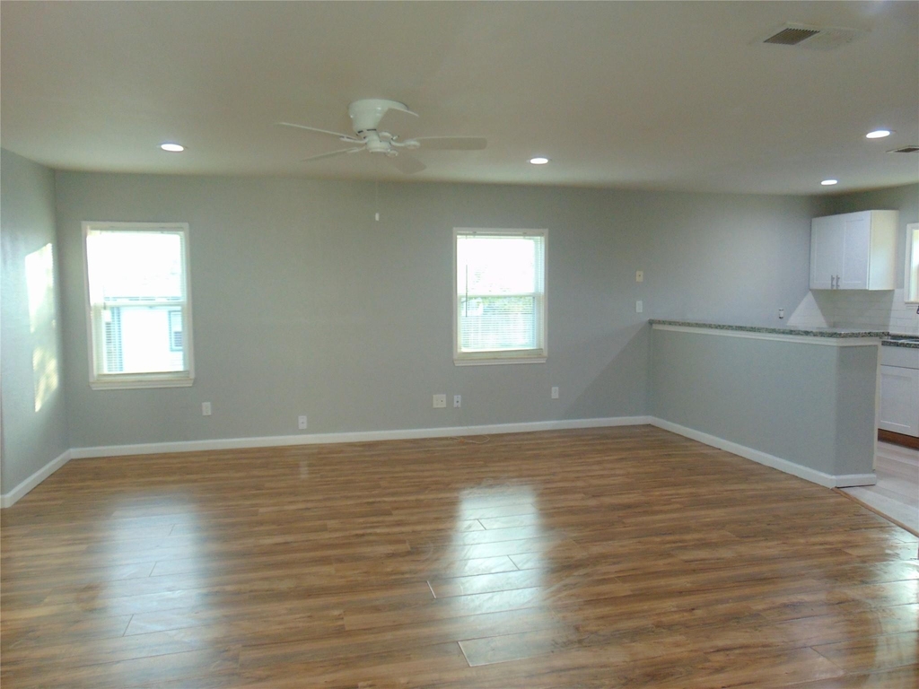 118 14th Street - Photo 4
