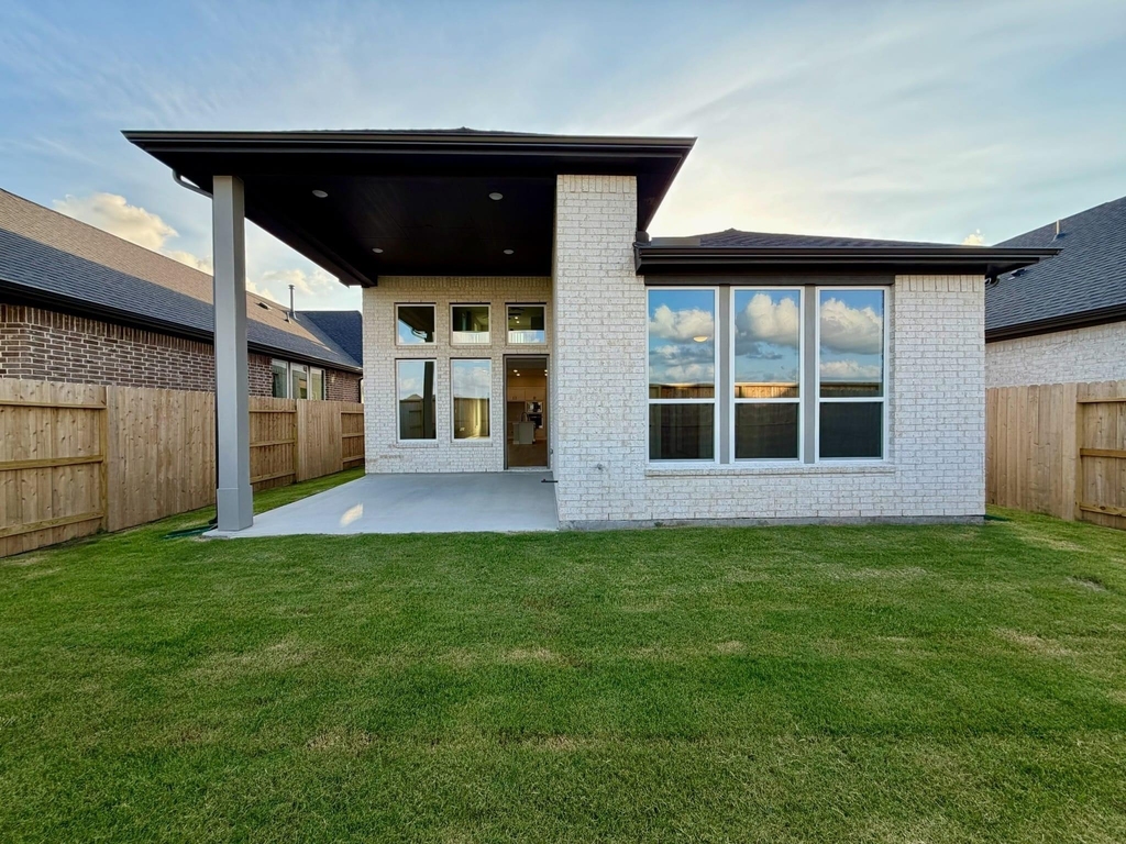 9635 Poinsettia Haven Lane - Photo 11