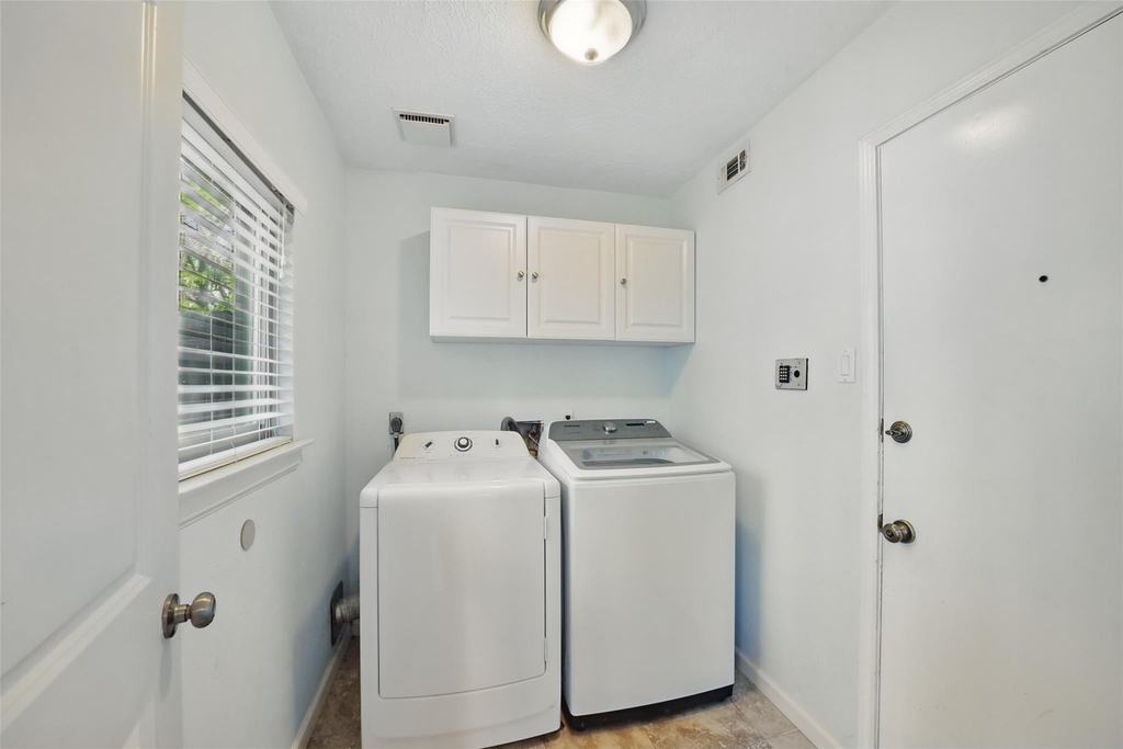 19 Still Glen Court - Photo 13