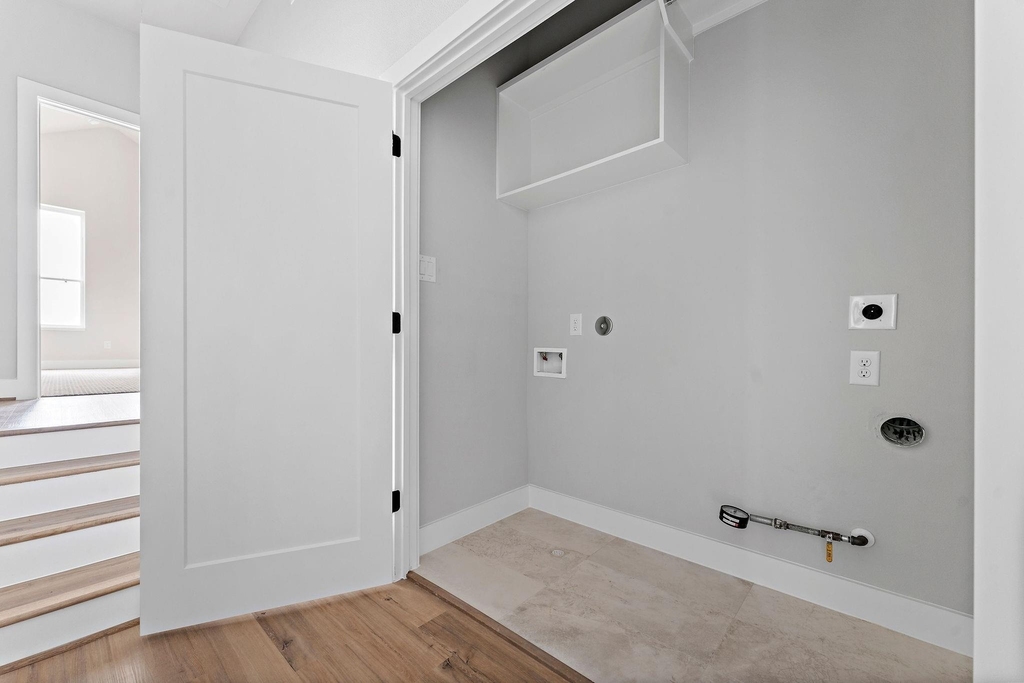 2183 Mansfield - Photo 12