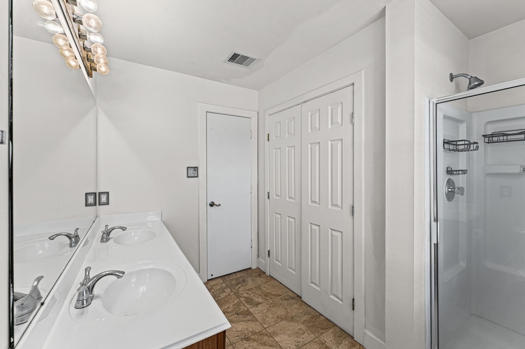 11803 Longwood Garden Way Way - Photo 18
