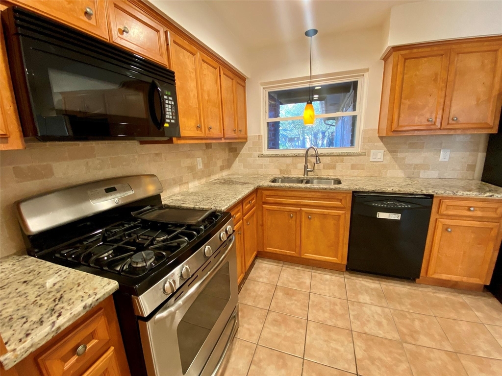 2 N Waxberry Road - Photo 11