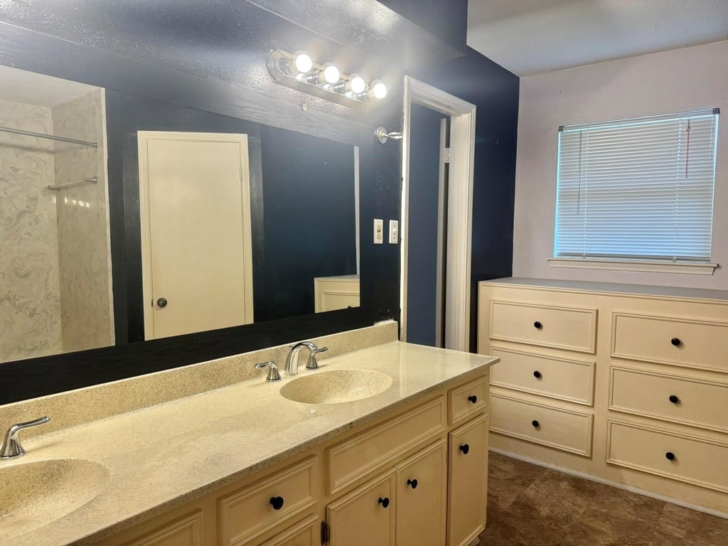 10422 Eagle Glen Drive - Photo 16