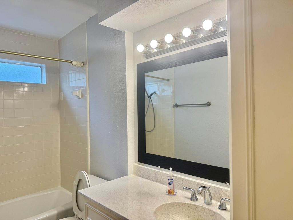 10422 Eagle Glen Drive - Photo 26